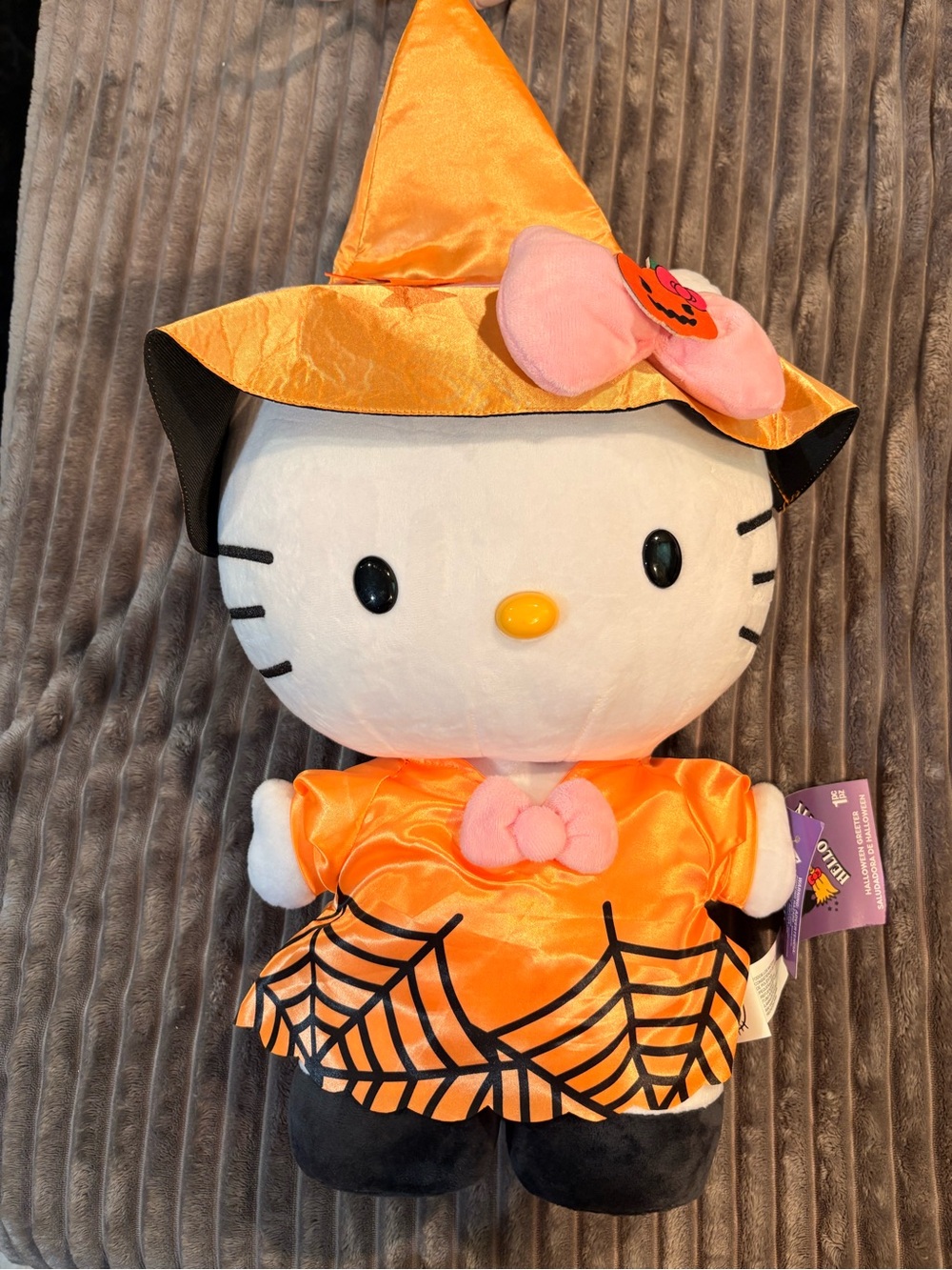 Hello Kitty stands on its own Orange Witch Costume Plush